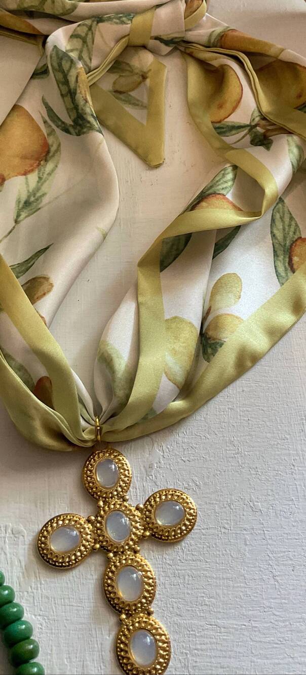 NEW HART DESIGNS lemon scarf cross charm in beige